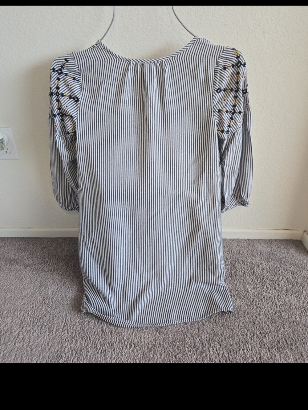 Old Navy Striped V-Neck Tassel Tunic Dress in Blue and White - Picture 9 of 11